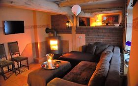 Altes Landhaus Oste, Klavier Appartement, 2 Zimmer mit Kamin